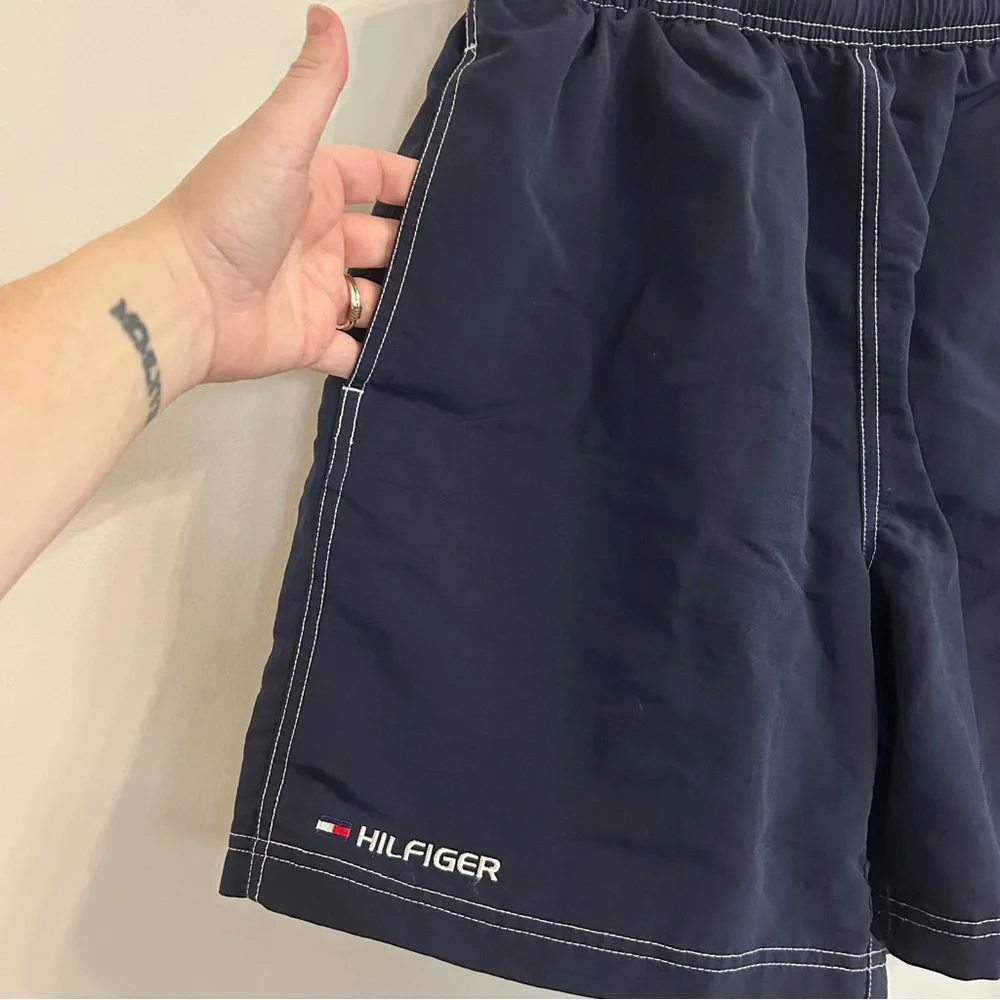 Vintage Tommy Hilfiger Men’s Small Board Shorts Drawstring Colorblock Logo Swim